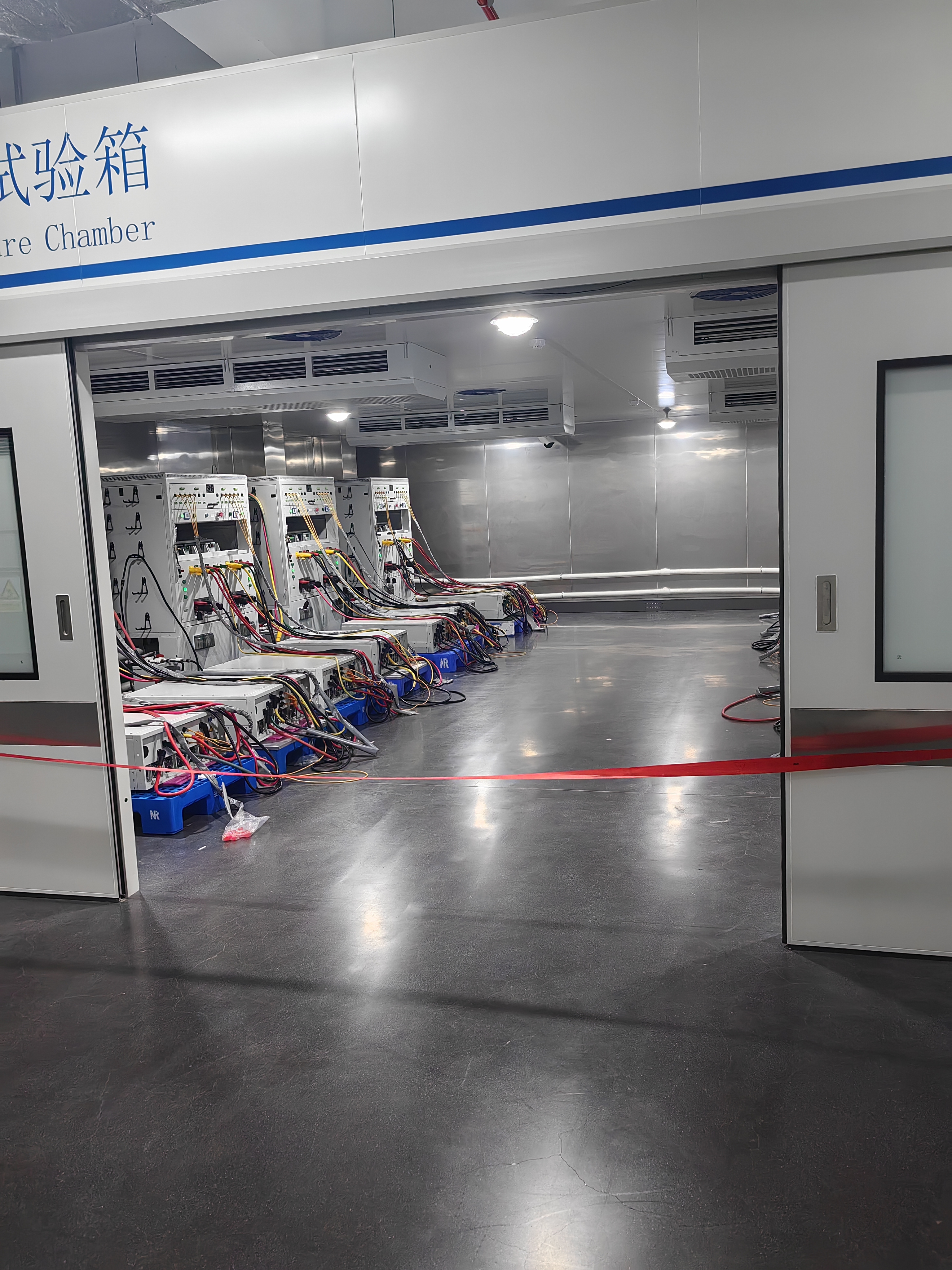 上海展决环境科技：高温老化房，为产品可靠性保驾护航