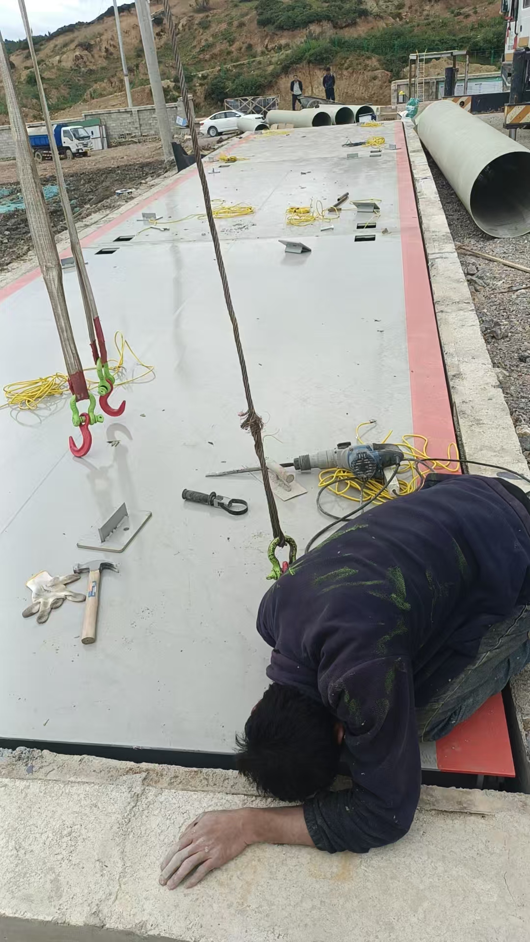 地磅安装全流程详解：从地基建设到精细验收
